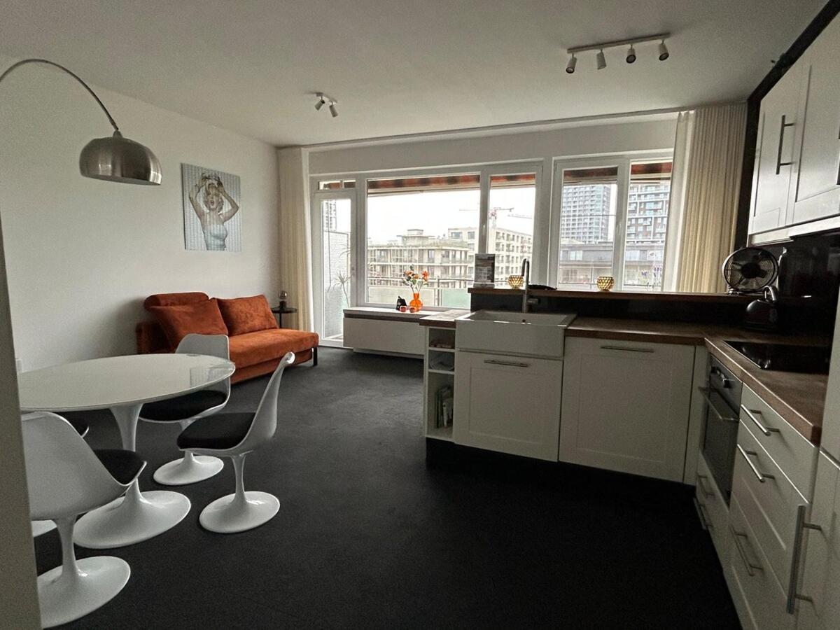In Zuid Met Zicht Op De Stroom Antwerpen